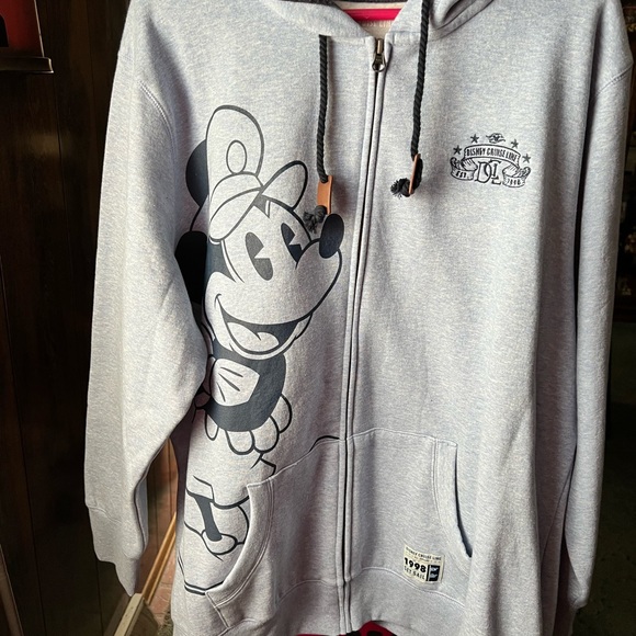 2XL - Picture 3 of 3